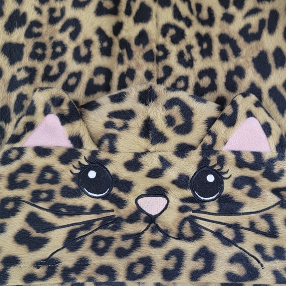 Torrid Cheetah Print Fleece Full Length Cat Ear Lounge Onesie/Costume Size 1/2 - Picture 12 of 14